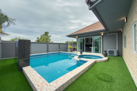 Villa in Pattaya, Thailand 3 bedrooms № 158939 - photo 17