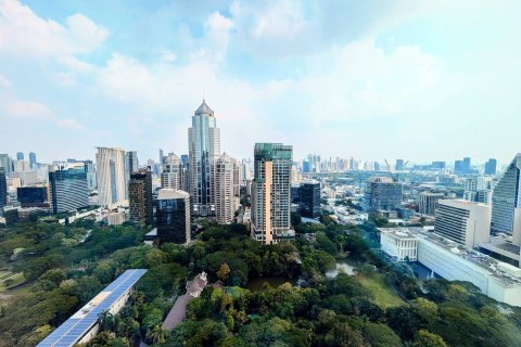 Condo in Pathum Wan, Bangkok, Thailand, 3 bedrooms  № 158936 - photo 14