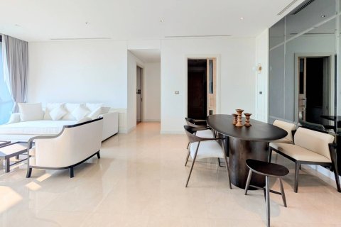 Condo in Pathum Wan, Bangkok, Thailand, 3 bedrooms  № 158936 - photo 2