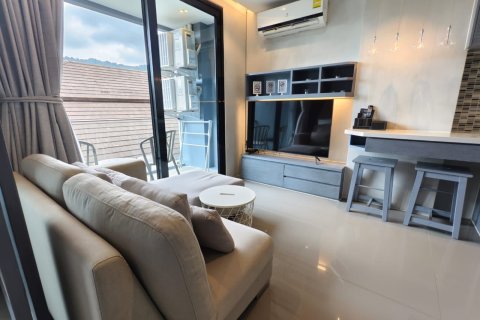 Studio in the Condo in Kathu, Thailand  № 158937