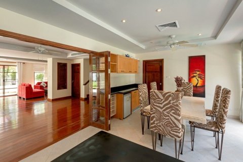 Вилла в Пхукете, Таиланд с 5 спальнями  № 167704 - фото 29