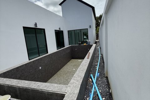 Villa in Phuket, Thailand 3 bedrooms № 167699 - photo 2