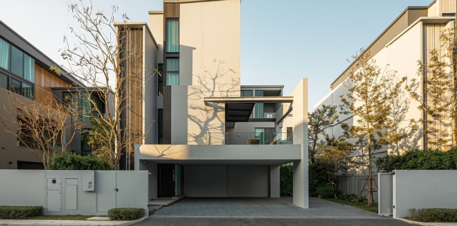 Maison à Saphan Sung, Bangkok, Thaïlande 4 chambres № 167702