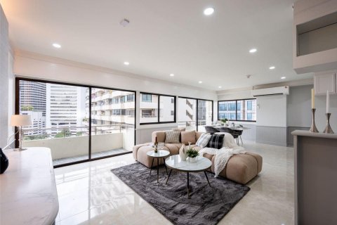 Condo à Khlong Toei, Bangkok, Thaïlande, 2 chambres  № 167698