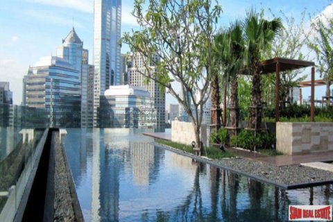 Apartment in Bangkok, Thailand 3 bedrooms № 193986 - photo 5