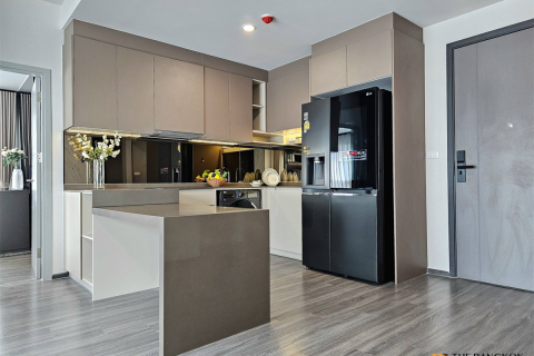 Condo in Bangkok, Thailand, 2 bedrooms  № 188052 - photo 2