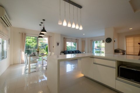 House in Chiang Mai, Thailand 3 bedrooms № 121973 - photo 7