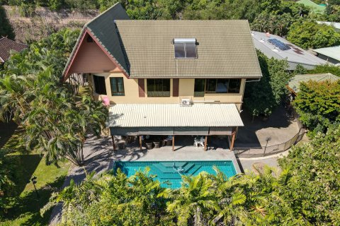 House in Chiang Mai, Thailand 6 bedrooms № 121969 - photo 6