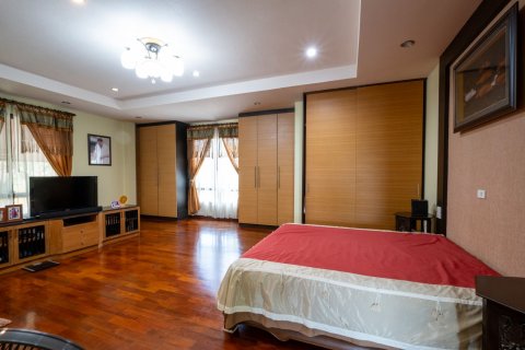 House in Chiang Mai, Thailand 6 bedrooms № 121969 - photo 21