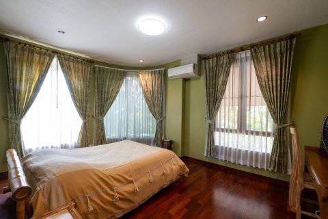 House in Chiang Mai, Thailand 6 bedrooms № 121969 - photo 22
