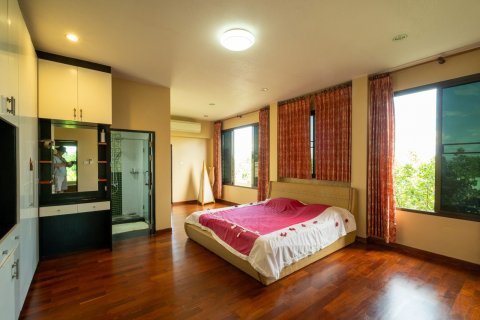 House in Chiang Mai, Thailand 6 bedrooms № 121969 - photo 20