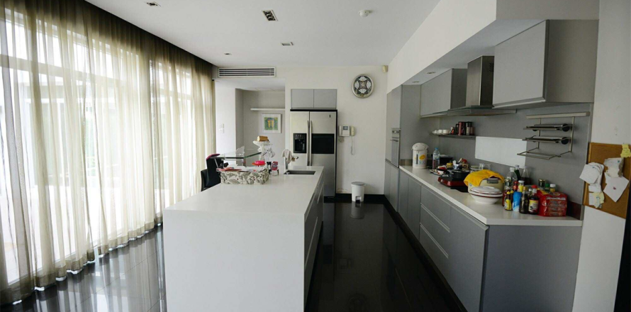 บ้านในกรุงเทพฯ, ประเทศไทย 5 ห้องนอน № 189409