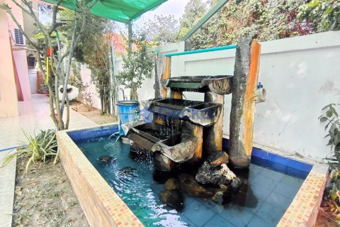 House in Pattaya, Thailand 3 bedrooms № 196860 - photo 4
