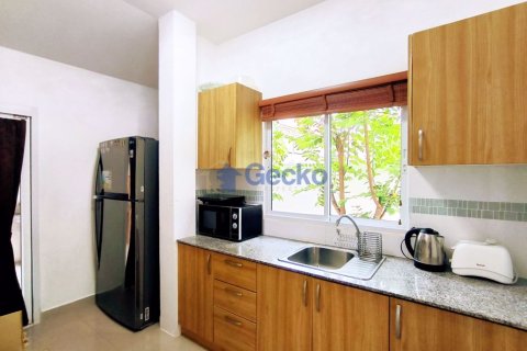 House in Pattaya, Thailand 3 bedrooms № 196860 - photo 8