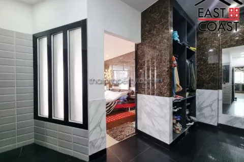Condominio de 1 dormitorio en Pattaya, Tailandia № 213760 - foto 11