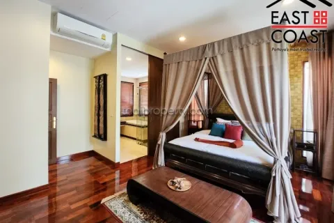 Casa de 3 dormitorios en Pattaya, Tailandia № 213762 - foto 26