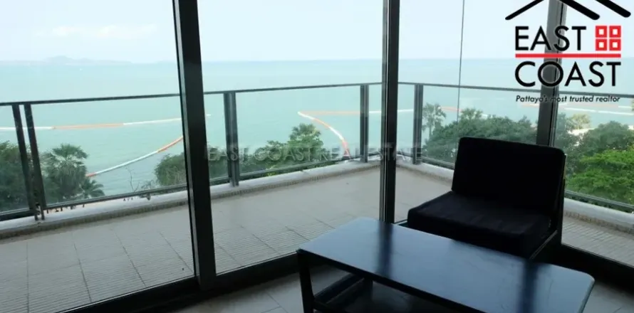 Condominio de 3 dormitorios en Pattaya, Tailandia № 213765