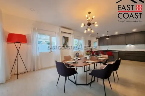 Casa de 3 dormitorios en Pattaya, Tailandia № 213763 - foto 7