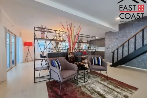 Casa de 3 dormitorios en Pattaya, Tailandia № 213763 - foto 6