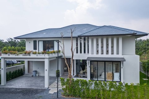 House in Phuket, Thailand 4 bedrooms № 180668 - photo 22