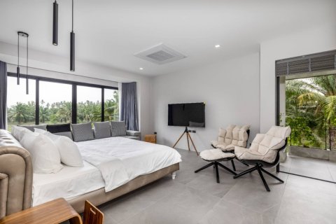 House in Phuket, Thailand 4 bedrooms № 180668 - photo 14