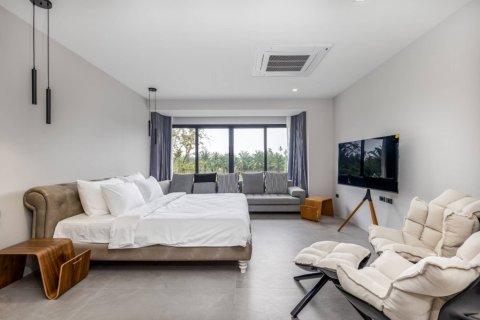 House in Phuket, Thailand 4 bedrooms № 180668 - photo 15