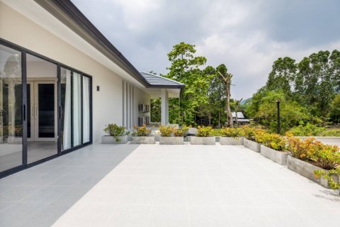 House in Phuket, Thailand 4 bedrooms № 180668 - photo 20