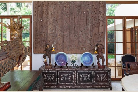 House in Bangkok, Thailand 4 bedrooms № 180672 - photo 14