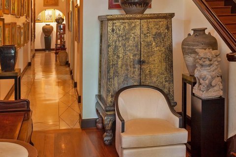 House in Bangkok, Thailand 4 bedrooms № 180672 - photo 15