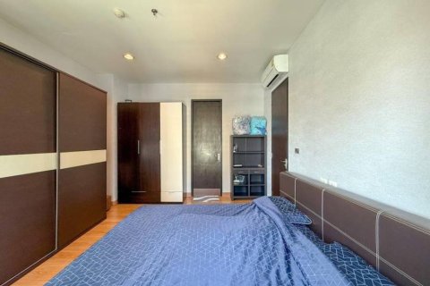 Кондоминиум с 2 спальнями в Бангкоке, Таиланд № 156783 - фото 7