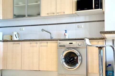 Condo in Pattaya, Thailand, 2 bedrooms  № 156779 - photo 7