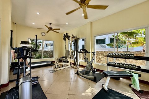 Condo in Pattaya, Thailand, 2 bedrooms  № 156779 - photo 17