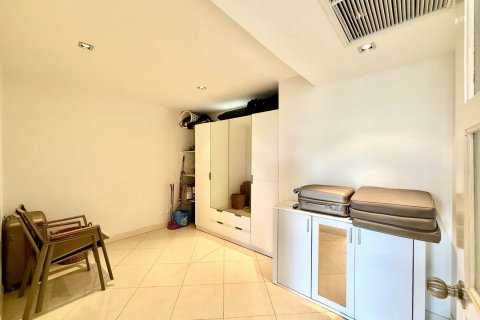 Condo in Pattaya, Thailand, 2 bedrooms  № 156779 - photo 10