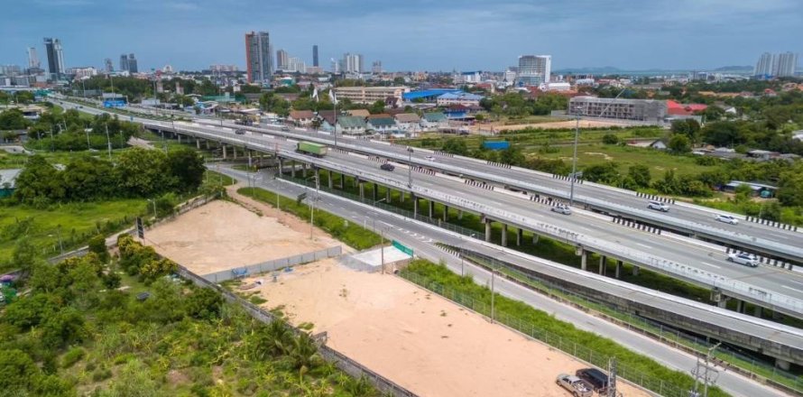 Земельный участок в Паттайе, Таиланд  № 156785