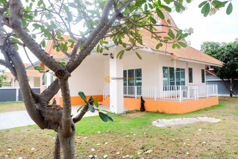 Studio on Jomtien Beach, Pattaya, Thailand № 156781 - photo 3