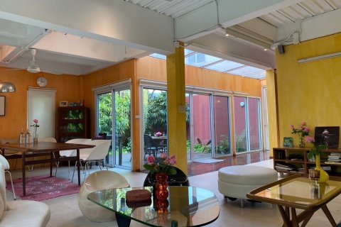 Villa à Bangkok, Thaïlande 3 chambres № 167489