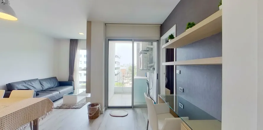 Studio dans le Condo à Chiang Mai, Thaïlande  № 167486