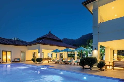 Villa in Hua Hin, Thailand 5 bedrooms № 167483 - photo 7