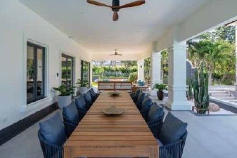 Villa in Hua Hin, Thailand 5 bedrooms № 167483 - photo 16