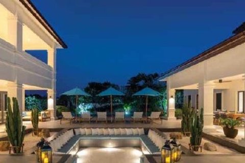 Villa in Hua Hin, Thailand 5 bedrooms № 167483 - photo 9