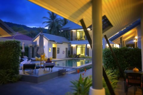 Отель в Самуи, Таиланд  № 136998 - фото 1