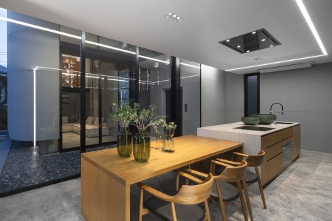 Дом в Сатхоне, Бангкок, Таиланд с 3 спальнями  № 136992 - фото 14