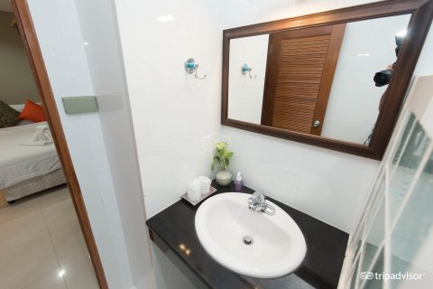 Hotel in Bang Rak, Bangkok, Thailand № 136993 - photo 12