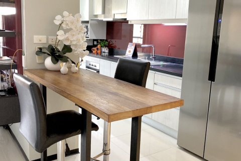 Кондоминиум с 2 спальнями в Клонг Тоэй, Бангкок, Таиланд № 136996 - фото 6