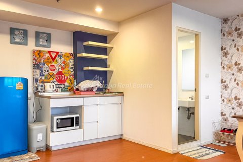 Condo à Bang Lamung, Thaïlande, 2 chambres № 159934 - photo 5