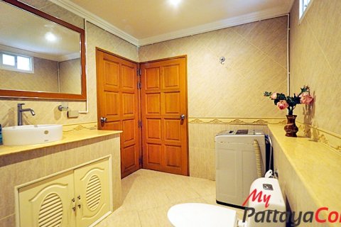 Condo à Bang Lamung, Thaïlande, 1 chambre № 159935 - photo 15