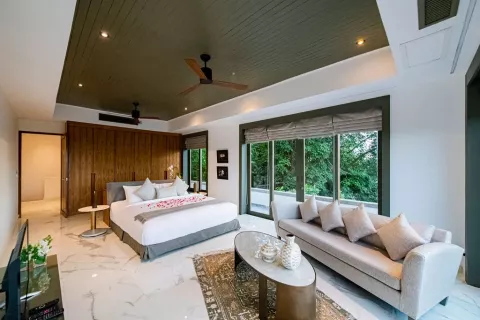 Villa in Phuket, Thailand 10 bedrooms № 145748 - photo 15