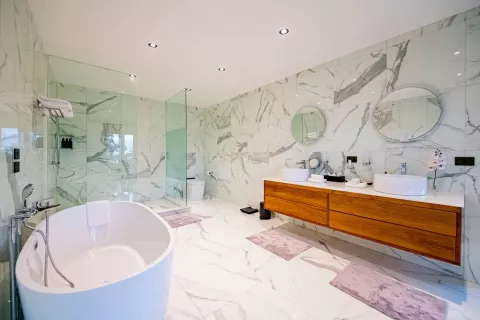 Villa in Phuket, Thailand 10 bedrooms № 145748 - photo 24