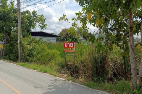 Land in Bang Bua Thong, Thailand 1052 sq.m. № 145744 - photo 5
