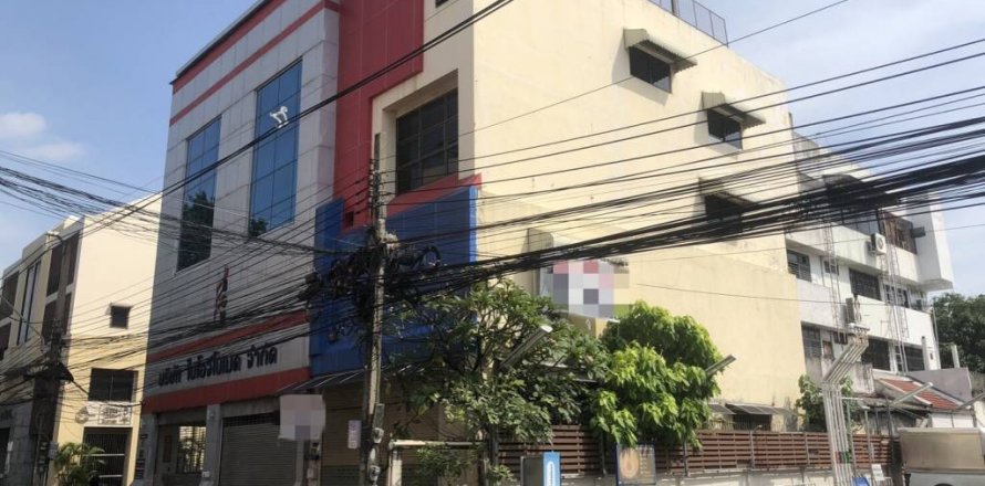 Propriété commerciale à Bangkok, Thaïlande 520 m2 № 114944